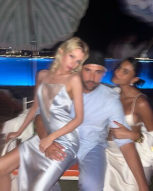 Riccardo Tisci Instagram - 7 days💙