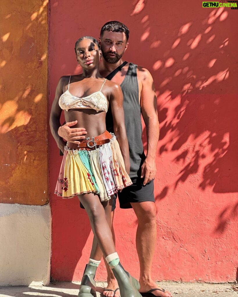 Riccardo Tisci Instagram - To all those who are part of this beautiful adventure called life, I wish every form of joy, the purest love, sincere hugs, and the sharing of true emotions. I wish to create something for the good, always recognizing one’s gifts and talents, listening and finding inner peace, living every moment to the fullest, and always collecting memories full of love. Happy 2024🤍