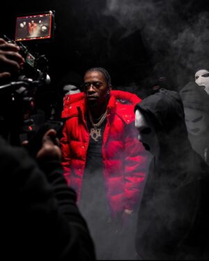 Rich Homie Quan Instagram - Dey hollerin about a bag, I’d rather carry the briefcase 💼 #Spin #BTS #outnow #FamilyandMulaReloaded