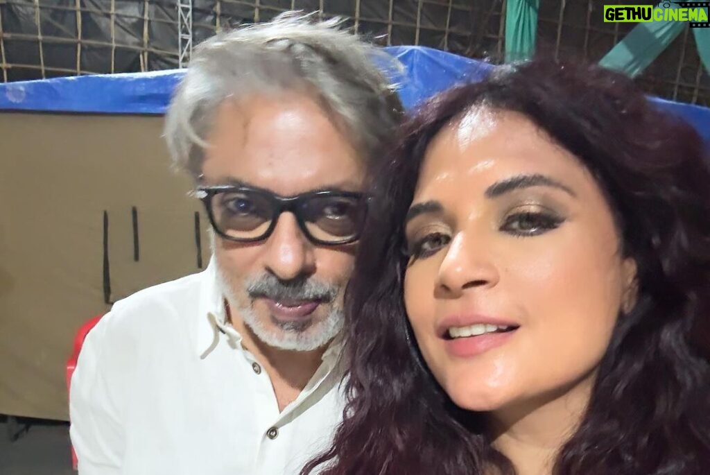 Richa Chadha Instagram - Dear Sanjay Leela Bhansali I can describe my life as an actor by dividing my career into two parts… pre-SLB and post SLB! What can I even say about you ? 🩷We know how we feel. We know the point where our ideas meet mid-air and give birth to magic… no words are uttered, the set looks on… but a gaze is exchanged and a new character is born each time, a character that will outlive both you and me… and that is your love-soaked, moist-eyed gift to the world. I love you❣️ Others want to work with you because you make them look good! Sure, no one better at it than you, every other director who tries, gets accused of having a ‘Bhansali hangover’. Your films are seminal, you’re as big as it gets and then some… but that’s not it for me! I am a greedy actor and for me, each time I work with you, I emerge a better artist. You make me do things I didn’t believe were possible! Before each shot, it’s like meeting a lover… the heart beats faster, I have butterflies in my stomach, but it’s all worth it when a character comes to life, uses my body as a medium to convey pain, lust, heartbreak and just juicy, full- bosomed love. You’re an enigma to the world, but to me you’re an old soul… preserving what’s left, documenting it for posterity, making raw emotion tug at heart strings even in this fast paced world… no one understands or respects Indian music, dance and tapestry the way you do and for that sir, I tip my hat to you! Who knows when we shall unite again, but I preserve every lesson like a gift from God! You’re my friend, my spiritual buddy, my well-wisher but most of all my Guru! I am grateful for your existence! करते हैं जिसपे तान कोई जुर्म तो नहीं, शौक़-ए-फ़िज़ूल, उल्फ़त-ए-नाकाम ही तो है ~ फ़ैज़ हैना? @bhansaliproductions 🙏🏽☺️🩷 Now and forevermore! 🩷 Your Raseela and Lajjo! #TheBest #StuffofLegend #thesanjayleelabhansali