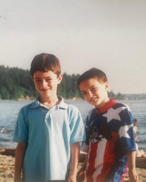 Richard Harmon Instagram - We’ve come a long way from the first day of pre school, brother. Getting to work on this show with my best friend was the opportunity of a lifetime for me. To see that little kid grow into the kind, passionate leader and collaborator you were for all of us.. to say I’m proud of you doesn’t even begin to cover it. You should be so proud of the show you put out to the world. Was a dream come true to be a part of it. I love you. Let’s do it again. #Fakes

And to those who haven’t checked it out yet, do so! 

@netflix 🌎 
@cbcgem 🇨🇦
