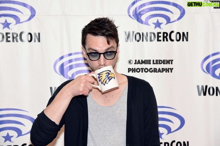 Richard Harmon Instagram - Thank you to @wondercon for having us again this year! Always a treat. #The100 Anaheim, California