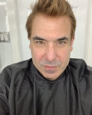 Rick Hoffman Instagram - Figured I’d make some people laugh at me today:) or cry? #stayhealthy #staysafe #stayhairy