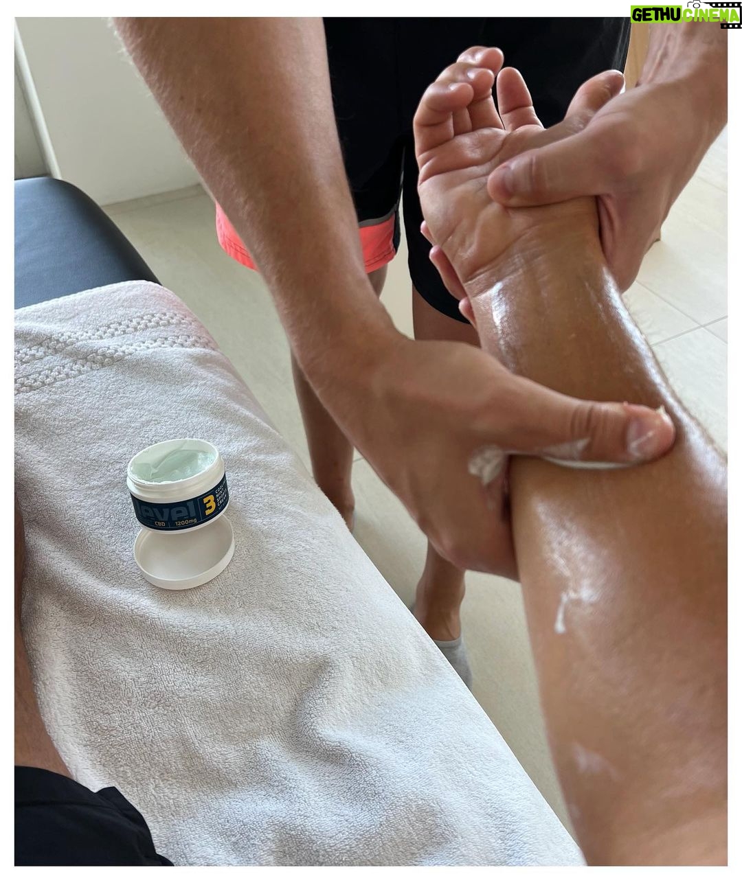 Rickie Fowler Instagram - Well we aren’t getting any younger haha…something that has been a big part of recovery the last few years, whether from on course or in the gym, is @levelselectcbd …the cream and roll on are a part of my daily routine with therapy👌