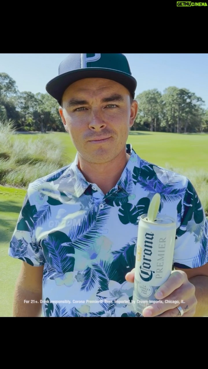 Rickie Fowler Instagram - A wedge should always sit at a 90-degree angle...lime wedge that is @coronausa #For21+ #ad