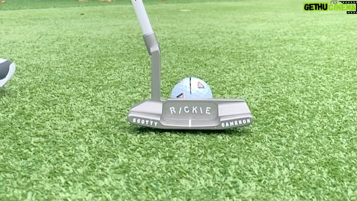 Rickie Fowler Instagram - How do you #PracticeWithPix ?? • The first picture will give you a POV of where I am at set up...I can’t see my left eye or nose as they get covered up by the ball and putter head...my right eye is behind the putter and just under the line/just inside the middle of the ball • Birdseye video will be a little distorted because of the angle not being from my eyes but gives you a rough idea if you were to imagine the ball being about 2 inches up on the black line...one of the things I focus on throughout the stroke is where I’m looking...I look at the ground behind the ball and don’t move my eyes until the ball has rolled a couple feet...one way I like to work on my eyes staying still is putting a dime behind the ball as if it was your ball marker...hit putts while keeping your eyes on the dime...this helps with releasing the putter naturally and not looking up toward the hole causing you to push/pull/guide it • Face on...after checking things on the mirror it’s time to hit some putts without it...first when I come in to set up to a putt I always walk in and set the putter in first with my right hand (unless I’m working on something that is off) this helps promote a consistent set up...don’t dictate where the putter has to go let the putter dictate where you stand...second when the putter is swinging properly I like to see the butt of the grip point back in a very similar spot throughout the stroke which for me is just left of my bellybutton • Down the line...you’ll see it’s a pretty relaxed position at set up...slight bend in the knees and even weight distribution...one thing I like to see here is a little bit of my left forearm vs being hidden by my right one and then the shaft and forearms being on the same plane • The last couple videos it’s just fun to watch the @taylormadegolf #TP5pix roll...if the things above aren’t done properly the ball will give you quick feedback...how do you #PracticeWithPix ?