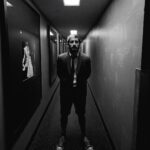 Ricky Montaner Instagram - Sacamos una canción que se llama Vas a Destrozarme — es mi favorita. (hasta ahora) 👌🏻👌🏻👌🏻🗝🗝🗝🗝