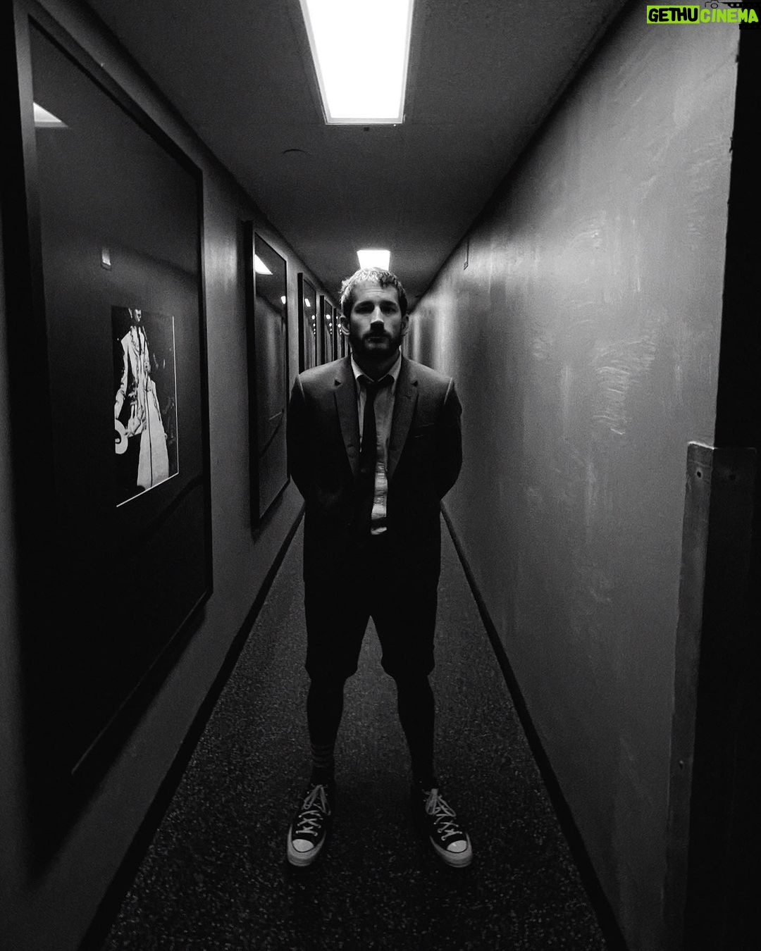 Ricky Montaner Instagram - Sacamos una canciΓ³n que se llama Vas a Destrozarme β es mi favorita. (hasta ahora) ππ»ππ»ππ»ππππ