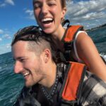 Ricky Montaner Instagram - Hoy cumplo un año de casado con la mujer de mis sueños.. soy el más afortunado..me hizo reír todo el año y me enamoró todos los días. — Despertarme al lado tuyo todos los días es algo así como haberme ganado la lotería. Llevo 365 mañanas siendo tu esposo y voy x todas .. te amooo 08/01/2022
