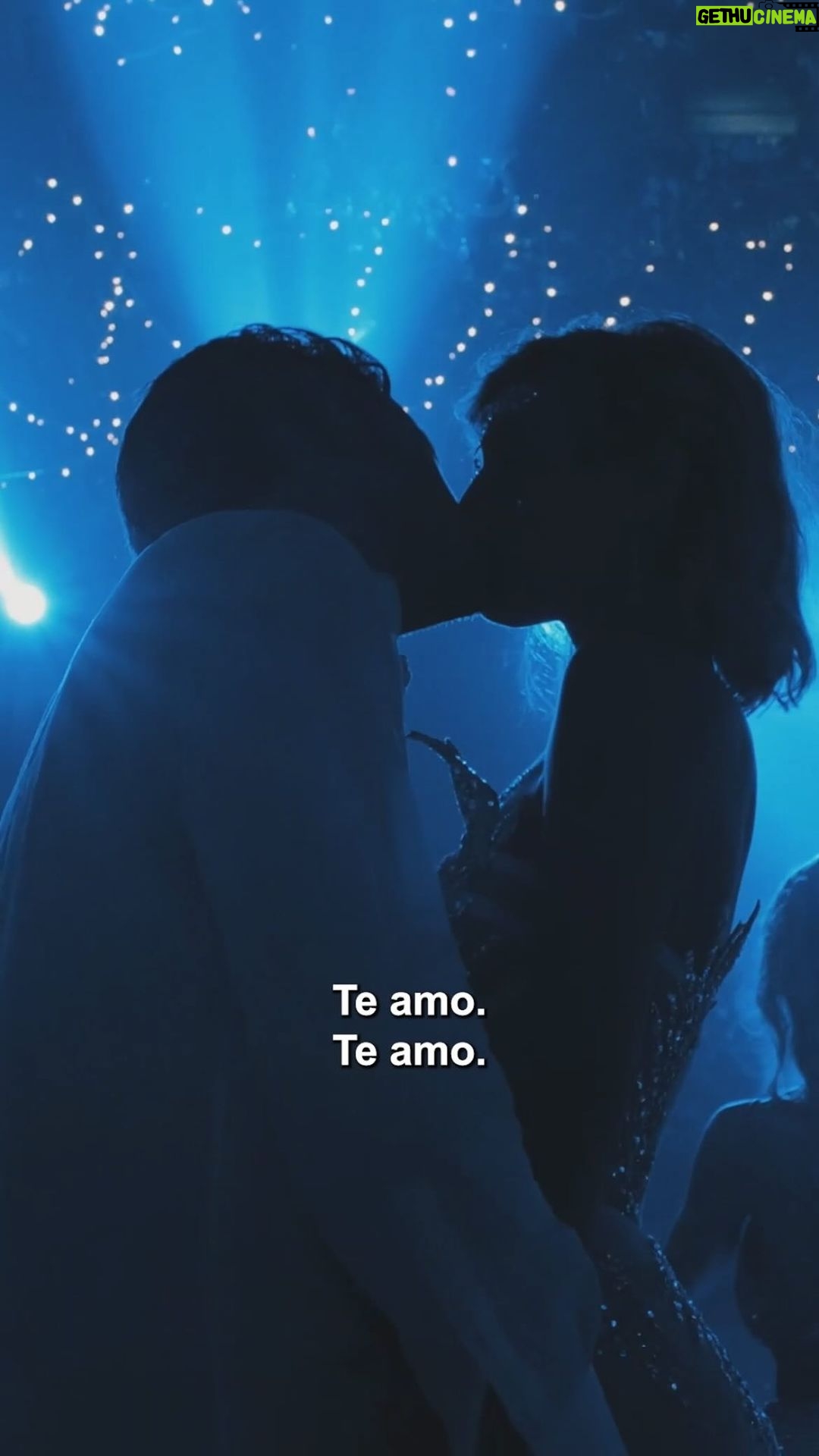 Ricky Montaner Instagram - Bienvenidos a la familia! #LosMontaner 9 de Noviembre x @disneyplus