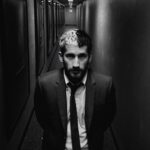 Ricky Montaner Instagram - Sacamos una canción que se llama Vas a Destrozarme — es mi favorita. (hasta ahora) 👌🏻👌🏻👌🏻🗝🗝🗝🗝