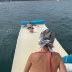 Ricky Montaner Instagram - ❤️❤️❤️❤️❤️❤️❤️❤️❤️ ahora si. Bye bye 27. GRACIAS mi Dios por tantoooo!!!!! @boating.miami dándonos un día más que especial. celebrando en familia, en amigos. Festejando la vida. No nos damos cuenta a veces la cantidad de milagros que vivimos día a día.. soy cada vez más consciente. Y lo agradezco. Párrafo aparte para mi esposo. Te amo por hacerme el fin de semana tan increíble y hermoso. Soy una afortunada. Mi amor por vos es hasta la eternidaD. Infinito. X siempre. Cada detalle es más y más espectacular. Gracias a todos los que son parte. Mañana sale post sentimental, lo advierto. Me puse a escribir. Hay cosas que no cambian. Miami, Florida