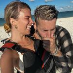 Ricky Montaner Instagram - Con mucho amor para los que hablan x hablar. 🌹12/30/21 💍