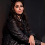 Ridheema Tiwari Instagram - A double shot of determination please ☕️ Show me a Black heart 🖤 if u like this Styled by @instylewithaditi Outfit @sandsfashionhouse Neckpiece @solikocommunications Earring @justlilbling Boots @londonrag_in 📸 : @kunal_mohite_photography 💄: @shivani_makeup_and_hairstylist Hair : @makeuphair_by_surekhas Location : @blanco_bandra #potd #tuesdaytransformation #ridhiematiwari #fyp #explore #accessories Blanco Andheri