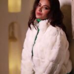 Ridheema Tiwari Instagram - Show me Off 🧿 Stylist : @instylewithaditi Outfit : @a.la.modebyakanksha Jewellery : @justlilbling Footwear : @londonrag_in 🎥: @sanket_kumbhar_photography 💄: @shivani_makeup_and_hairstyist Hair : @makeuphair_by_surekhas Location : @blanco_bandra #reelitfeelit #reelsinstagram #ridhiematiwari Blanco Andheri