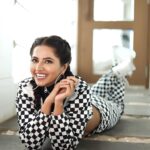 Ridheema Tiwari Instagram - Mid week Excitement 🤪🤷🏻‍♀️ Stylist : @instylewithaditi Outfit : @bereziasm Jewellery : @the_jewel_gallery 📸 : @kunal_mohite_photography 💄: @shivani_makeup_and_hairstylist Hair : @makeuphair_by_surekhas Location : @blanco_bandra #thursdaymood #potd #ridhiematiwari #explorepage #fyp Blanco Andheri