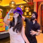 Ridheema Tiwari Instagram - New year, new dreams, new US 💃🏻💃🏻💃🏻 Embracing the magic of fresh starts and 365 new opportunities 🤗 With @jaskaransinghgandhi 📸 @preetipurichoudhary 🫶🫶🫶 We loved the pictures 🫶 #newyearparty #welcome2024 #ootn Radisson Mumbai Goregaon