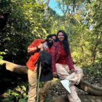 Ridheema Tiwari Instagram - Picnic day with BIWI 😀 @thegoldentusk Managed by : @matsya_media #neveradullmoment #jimcorbett #baratifall #picnicday #ridhiematiwari #jaskaransinghgandhi #wintervacay Barati row Fall