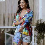 Ridheema Tiwari Instagram - Tis the season to sparkle 💖 Outfit : @cameo_store_official Styling : @instylewithaditi Earrings : @justlilbling 📸 : @kunal_mohite_photography Makeup : @shivani_makeup_and_hairstyist Hair : @makeuphair_by_surekhas Location : @blanco_bandra #christmastime #ridhiematiwari #ootd Mumbai, Maharashtra
