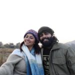 Ridheema Tiwari Instagram - Safari mode ON 🤷🏻‍♀️ With @jaskaransinghgandhi 🫶 Managed by : @matsya_media PR : @pr365_pr 📸 : @sardarji_preetwalia #thegoldentusk #neveradullmoment #ridhiematiwari #jaskaransinghgandhi #jimcorbett #intothewild #junglesafari The Golden Tusk, Jim Corbett National Park