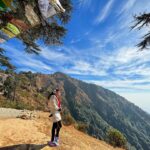 Ridheema Tiwari Instagram - Phir se Udd chali 🙌 #mountainlover #georgeeverestpeak #ridhiematiwari #traveler #mussoorie_diaries George Everest Peak