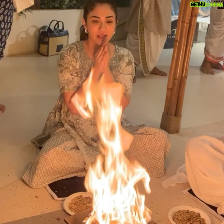 Ridhima Pandit Instagram - Best “Mahashivraatri” everrrrr 🔱🔱🔱 #harharmahadev thankyou @manalijagtap for this amazing experience. ☺️ @mahatiwellness Mumbai, Maharashtra