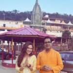 Ridhima Pandit Instagram – There are times in life you seek Divine Intervention .. I have been fortunate enough to be able to seek it through dearest @acharyavinodkumar ji 🙏.. Thankyou for helping me get blessings from Devi Maa by guiding me. You have truly been God sent 🙏
