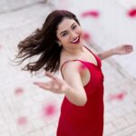 Ridhima Pandit Instagram – Forever grateful for your love ❤️ 
Happy Valentine’s day everyone ❤️❤️❤️ 
📸 :- @gauravarrow 
.
.
.
#valentinesday #2024