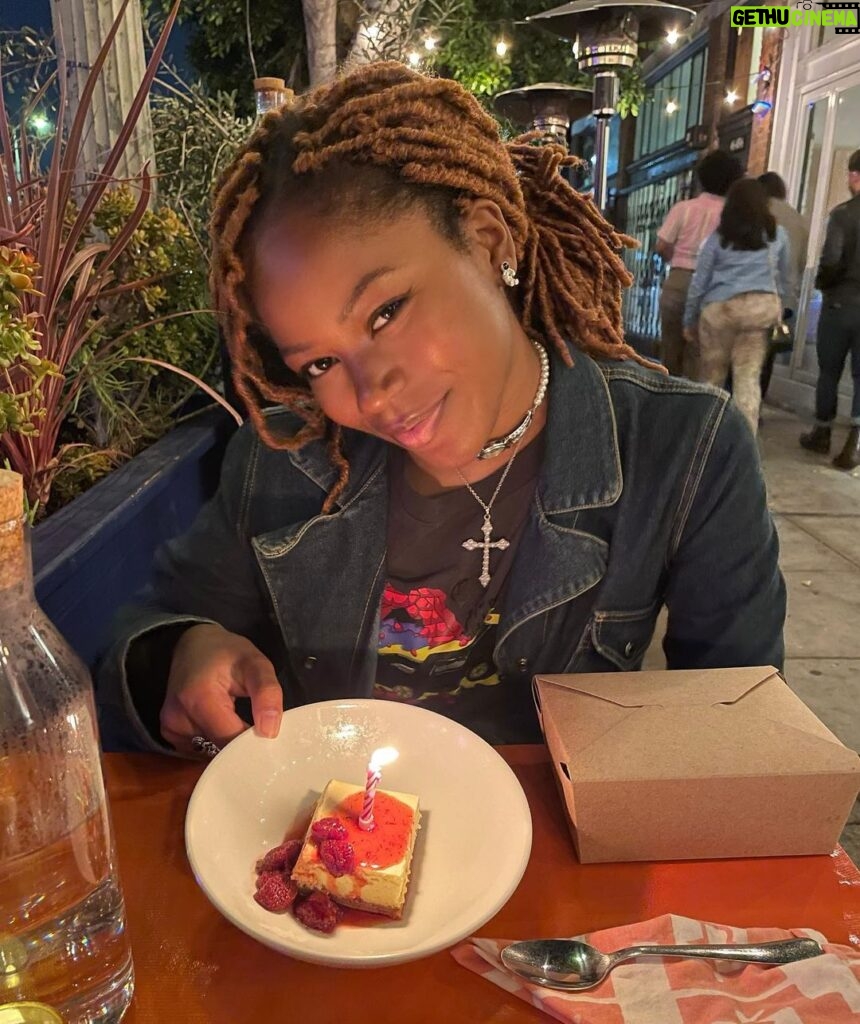 Riele Downs Instagram - i don’t necessarily love getting older, but i sure do love cake :)