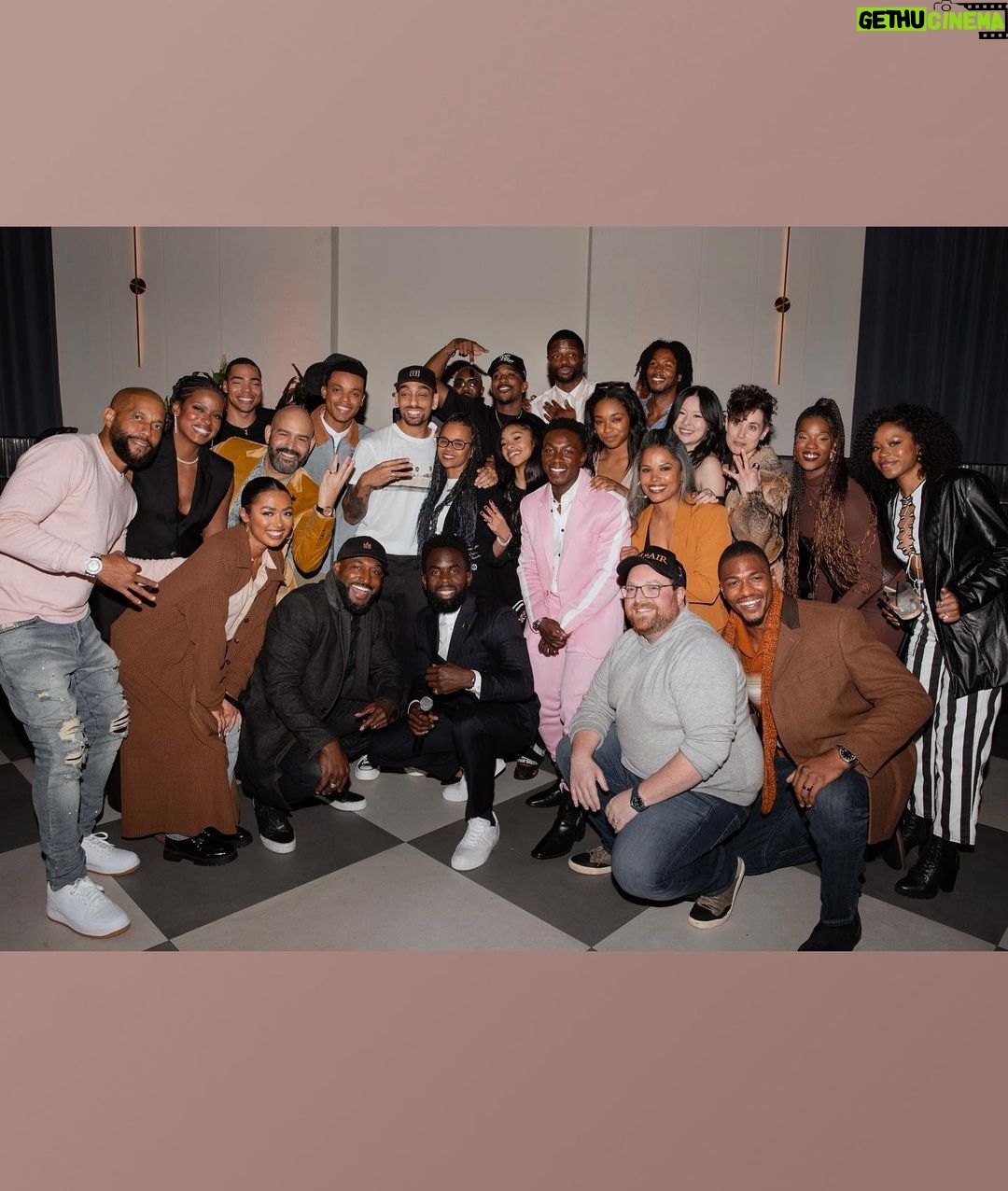 Riele Downs Instagram - 🫶 !!! had the best time working with these uber talented & incredibly kind human beings !!! 😄 season 2 of bel-air is airing now, go stream 🛎️🌬️ #belair