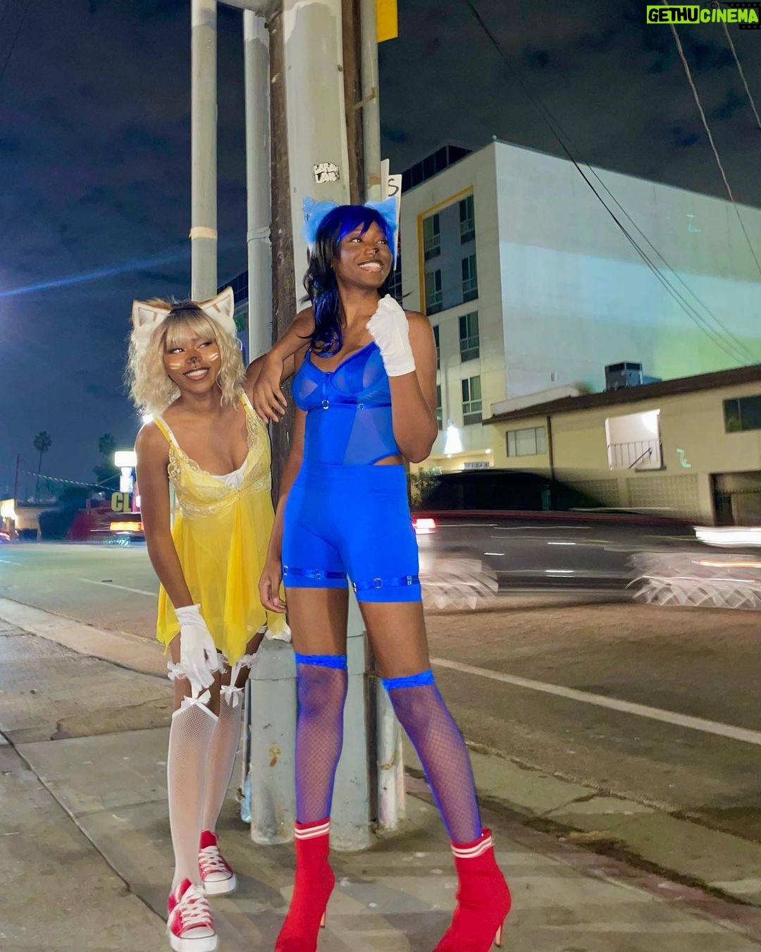 Riele Downs Instagram - miles “tails” prower 😼