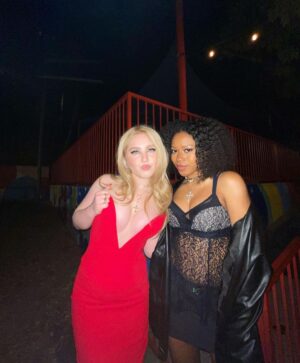 Riele Downs Instagram - happy birthday to youuu @ella !!!! 💋 18 !!! insane. 🫶 you :,)