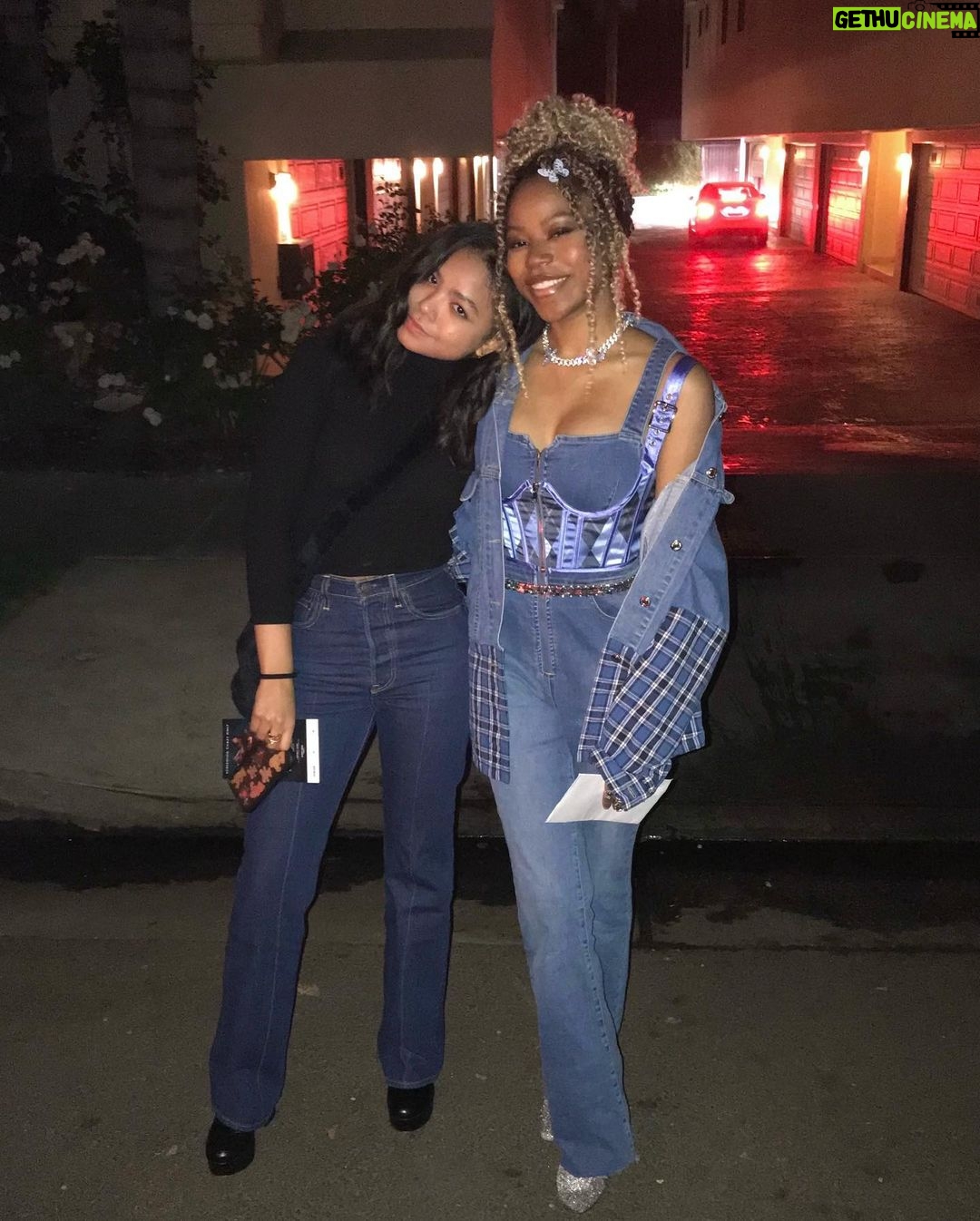 Riele Downs Instagram - had a lovely time at the Encounter premiere ♥️ great film