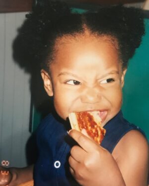 Riele Downs Instagram - my best friend in the whole world quite literally since the moment i was born 🥳 @reiyadowns i’m eternally grateful for our constant enlightening conversations, frequent impromptu dance parties, and that i get to witness your hilarity, brilliance, kindness, dedication, etc. on a daily basis! but mostly, i’m grateful simply to be able to call you my sister. 

👯‍♀️ HAPPY 21ST ♥️