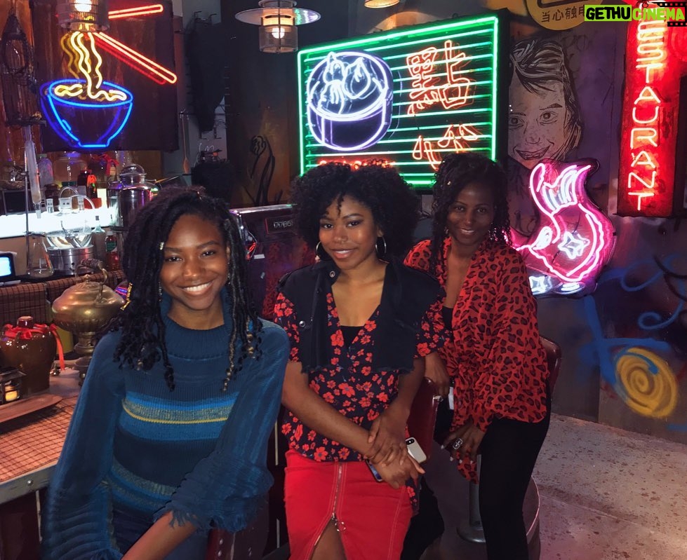 Riele Downs Instagram - photos from my favorite set in the finale. i hope you all enjoyed the final episode last night ! β β πΎπ¦π