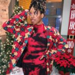 Riele Downs Instagram - 2020 2020 vision ♥️🤝🎊 wishing everyone happiness, love, health, growth, achievement, and much more going into this new year/decade!!! let’s get it
