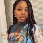 Riele Downs Instagram – pas de filtre 🥴 Paris, France