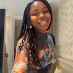 Riele Downs Instagram – pas de filtre 🥴 Paris, France
