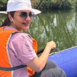 Rimi Tomy Instagram - ചാലിയർ പുഴയുടെ ഭംഗി ഒന്ന് വേറെ തന്നെ 😍 On the way to Payyannur jellyfish watersports#cheruvathoor #calicut Chaliyar Puzha