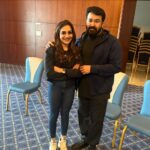 Rimi Tomy Instagram – Caption ഒന്നും കിട്ടണിലാ 😃😎🤔🤔🤔
ലാലേട്ടാ 🥰😍😍 ഇ  വിളിയിൽ എല്ലാം ഉണ്ട് 🙏🥰നമ്മുടെ സ്വന്തം ലാലേട്ടൻ
MOLLYWOOD MAGIC VENUE STADIUM 974-DOHA 7 pm

Doha#show #musician #music #movie #rehersal time#producers association show today 7 pm @nineone_events @qatar

🎬 pic @m.s.nadirshah