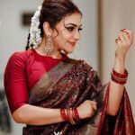 Rimi Tomy Instagram - ❤️❤️❤️Tradition can never go out of style .' 🎬 @yuva_weddings_photography @shoshank_makeup @rashmimuraleedharan @celebrate_clothes_n_crafts @priya_anokhi_