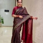 Rimi Tomy Instagram - ❤️❤️❤️Tradition can never go out of style .' 🎬 @yuva_weddings_photography @shoshank_makeup @rashmimuraleedharan @celebrate_clothes_n_crafts @priya_anokhi_