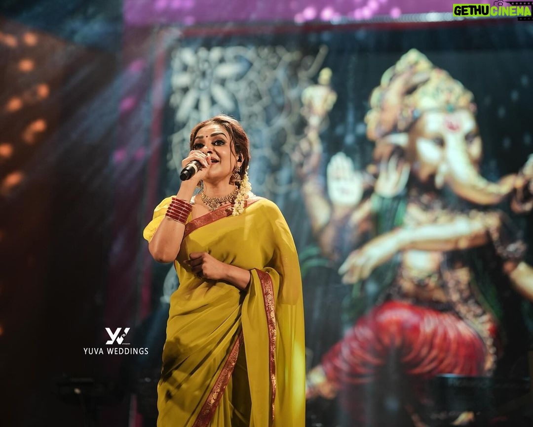 Rimi Tomy Instagram - Music is the divine way to tell beautiful ,poetic things to the heart ❤️❤️❤️🎼🎼🎼🎼🧿🧿