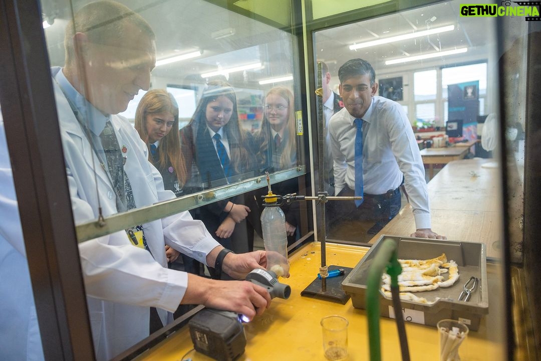 Rishi Sunak Instagram - The young people I met in Boston today are in no doubt about the dangers of smoking. We have a chance to cut cancer deaths by a quarter and ease huge pressures on the NHS. By creating a smokefree generation we'll give our children a brighter future. Boston, Lincolnshire