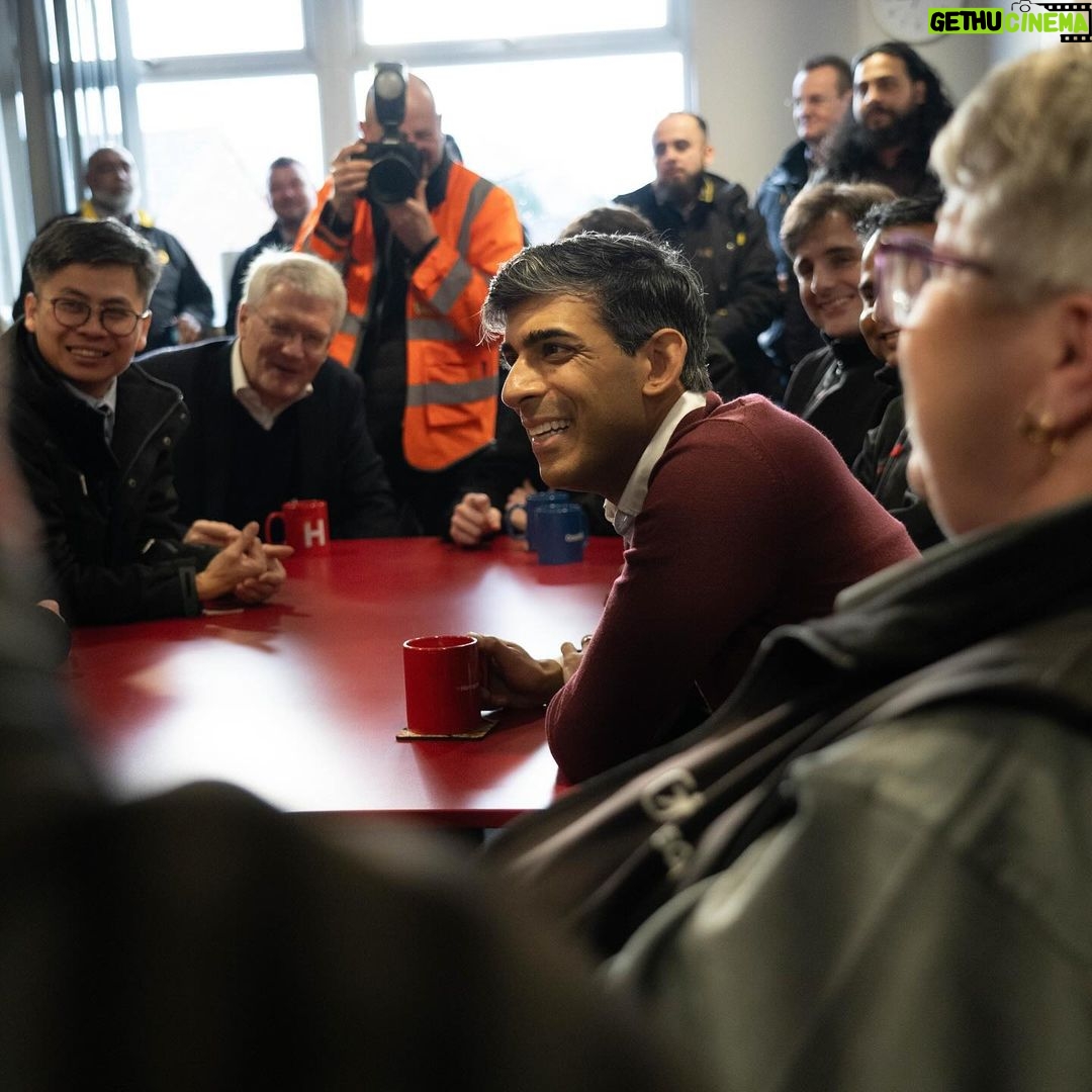 Rishi Sunak Instagram - I visited the Harrogate Bus Company today - a company which has played a vital role in connecting the local community since 1906. Buses provide a vital service to people up and down the country. That’s why we’ve extended the £2 bus fare cap to the end of the year - so we can continue to support you with the cost of living. Harrogate, North Yorkshire