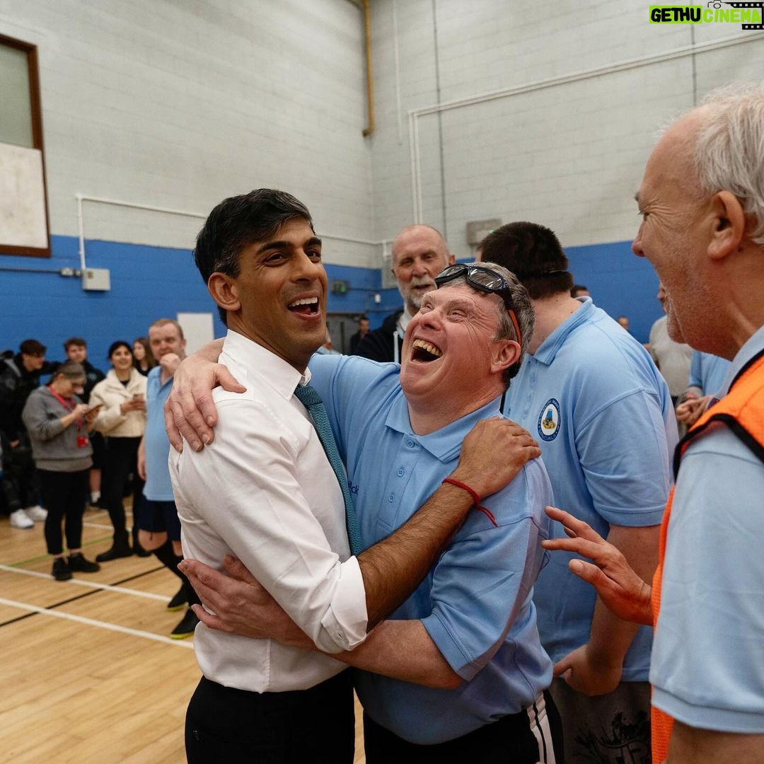 Rishi Sunak Instagram - A privilege to visit the Special Olympics in Plymouth with @johnnymercermp last night, where I met truly inspirational athletes and the volunteers that make it all happen. Then up at the crack of dawn this morning for a run along Plymouth Harbour. Plymouth, Devon