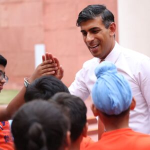 Rishi Sunak Instagram - Before meeting the world leaders of today I’ve been meeting with world leaders of tomorrow at @inBritish 🇬🇧 🇮🇳