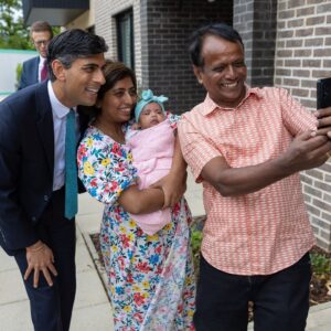 Rishi Sunak Instagram - Today I met some of the people helping us make the dream of home ownership a reality for more Londoners.

Too many people can’t get onto the housing ladder because not enough homes have been built in London.

So I’m stepping in to boost house building where it's most needed.