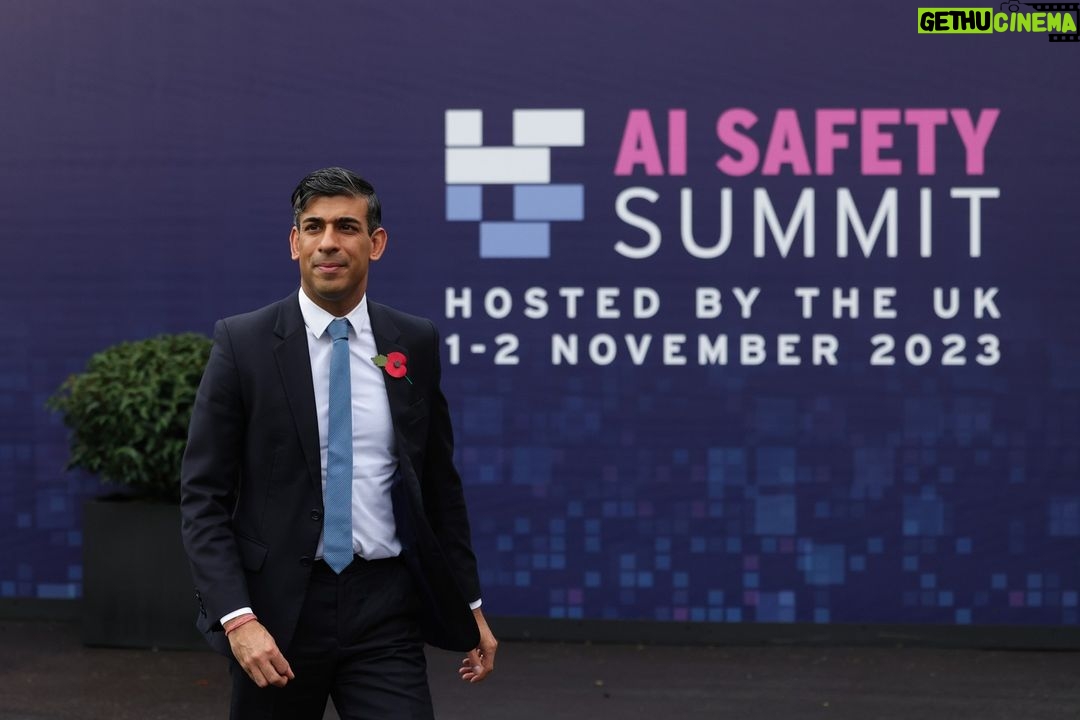 Rishi Sunak Instagram - Today I’m at Bletchley Park where I’ve been meeting with world leaders and industry experts to agree common approaches to managing the risks and opportunities posed by AI.