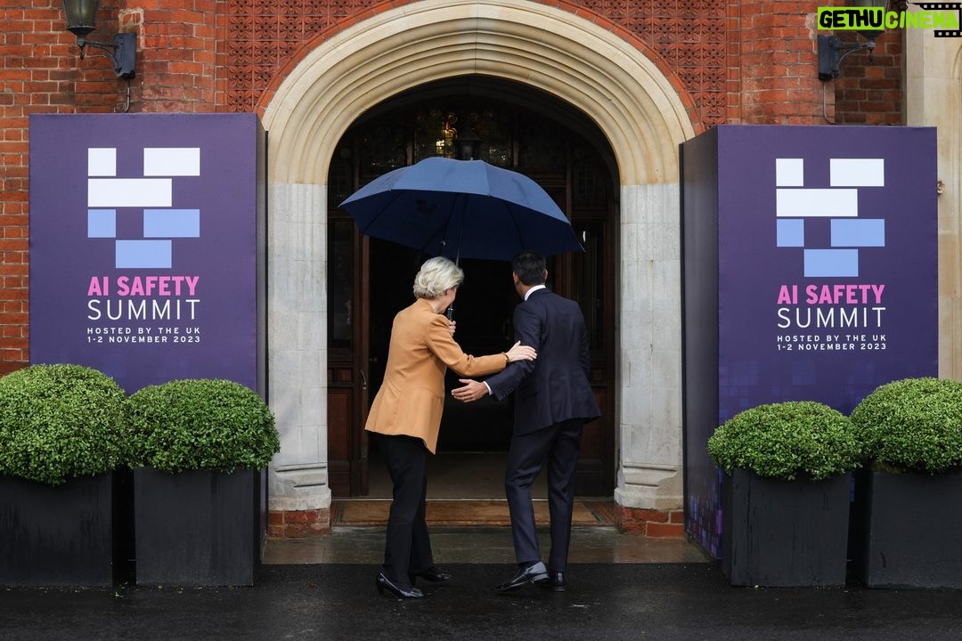 Rishi Sunak Instagram - Today I’m at Bletchley Park where I’ve been meeting with world leaders and industry experts to agree common approaches to managing the risks and opportunities posed by AI.